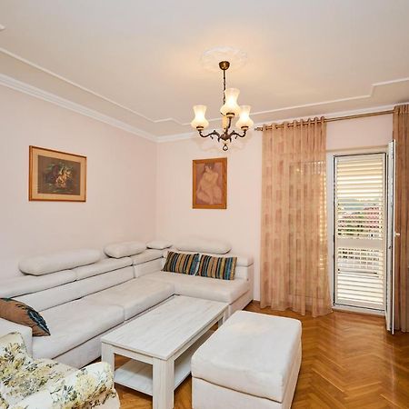 Apartment Ammor With Free Parking Дубровник Екстер'єр фото