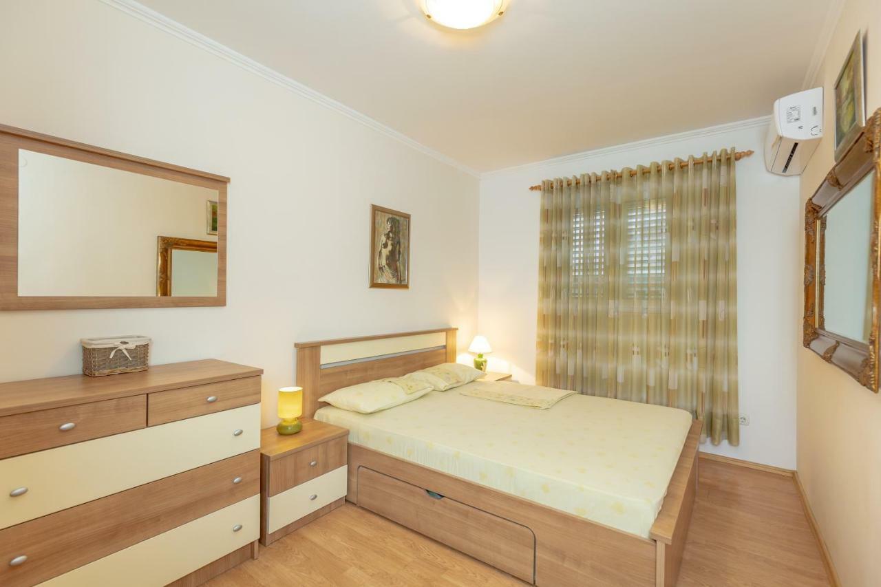 Apartment Ammor With Free Parking Дубровник Екстер'єр фото