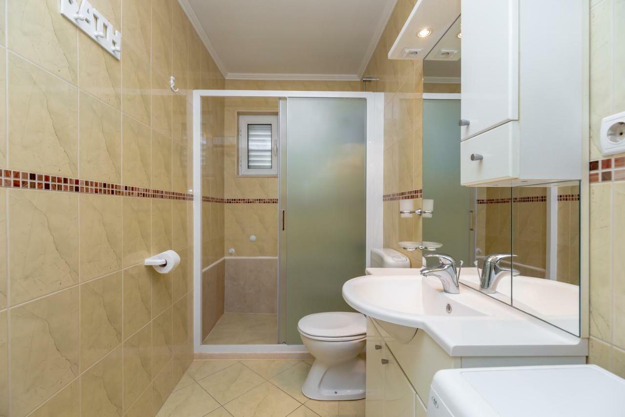 Apartment Ammor With Free Parking Дубровник Екстер'єр фото